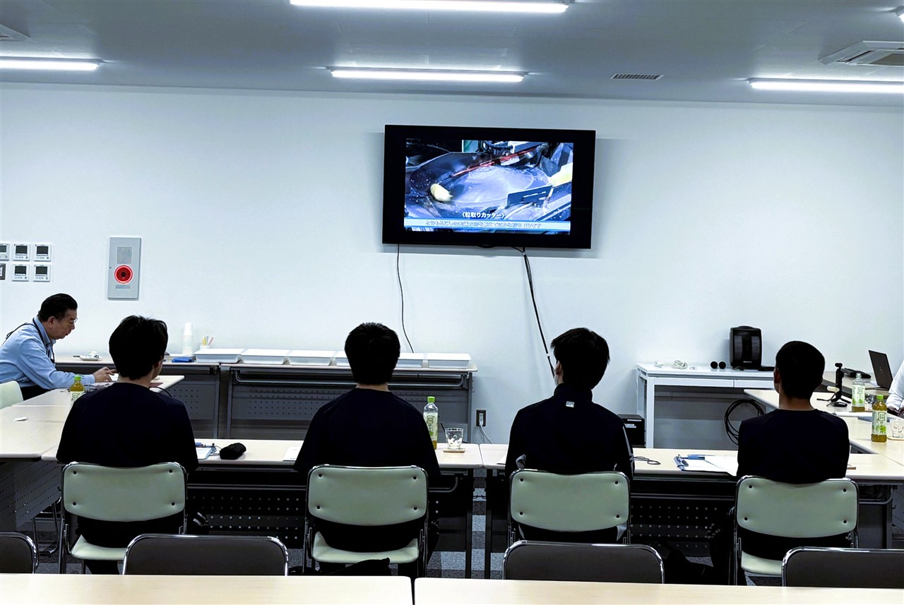龍谷高等学校の皆さんが工場見学に来訪されました